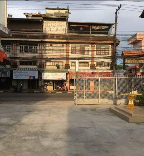 Trat 101 Hotel Buitenkant foto